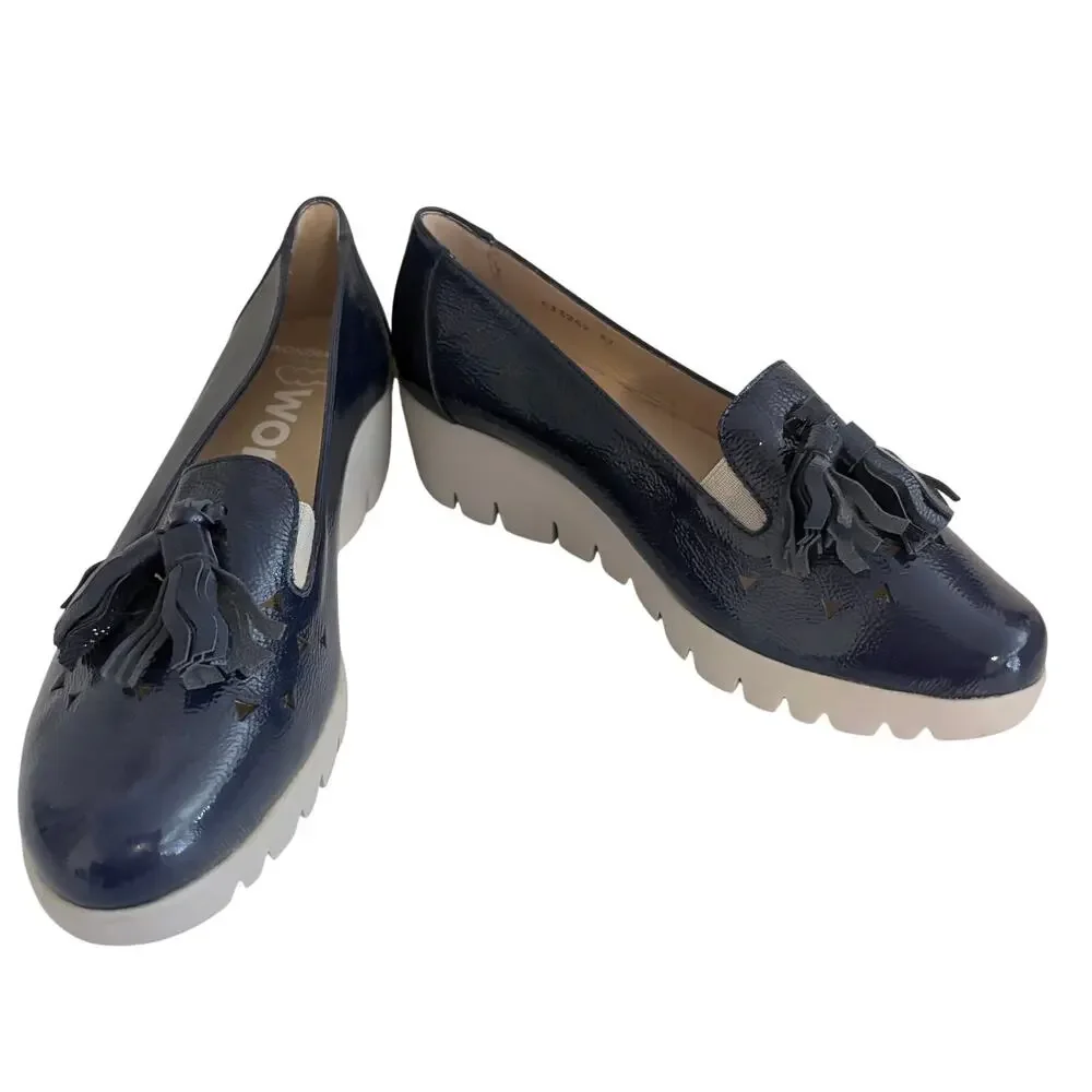 Wonders Spain Textured Laser Cut Patent Leather Tasseled Wedge Loafers Navy Blue